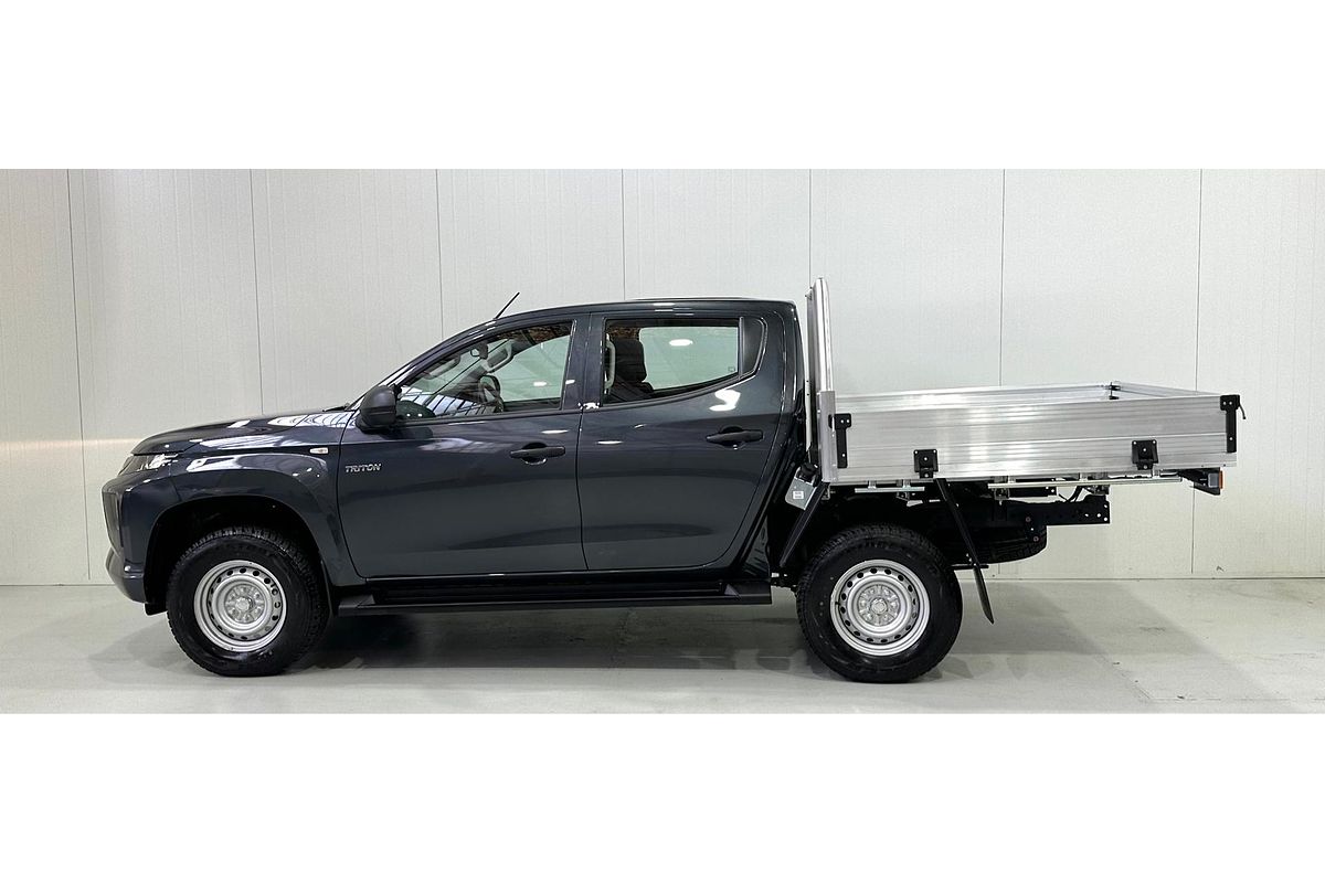 2023 Mitsubishi Triton GLX MR 4X4