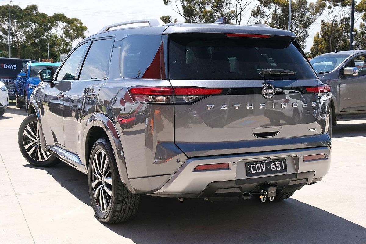 2023 Nissan Pathfinder Ti-L R53
