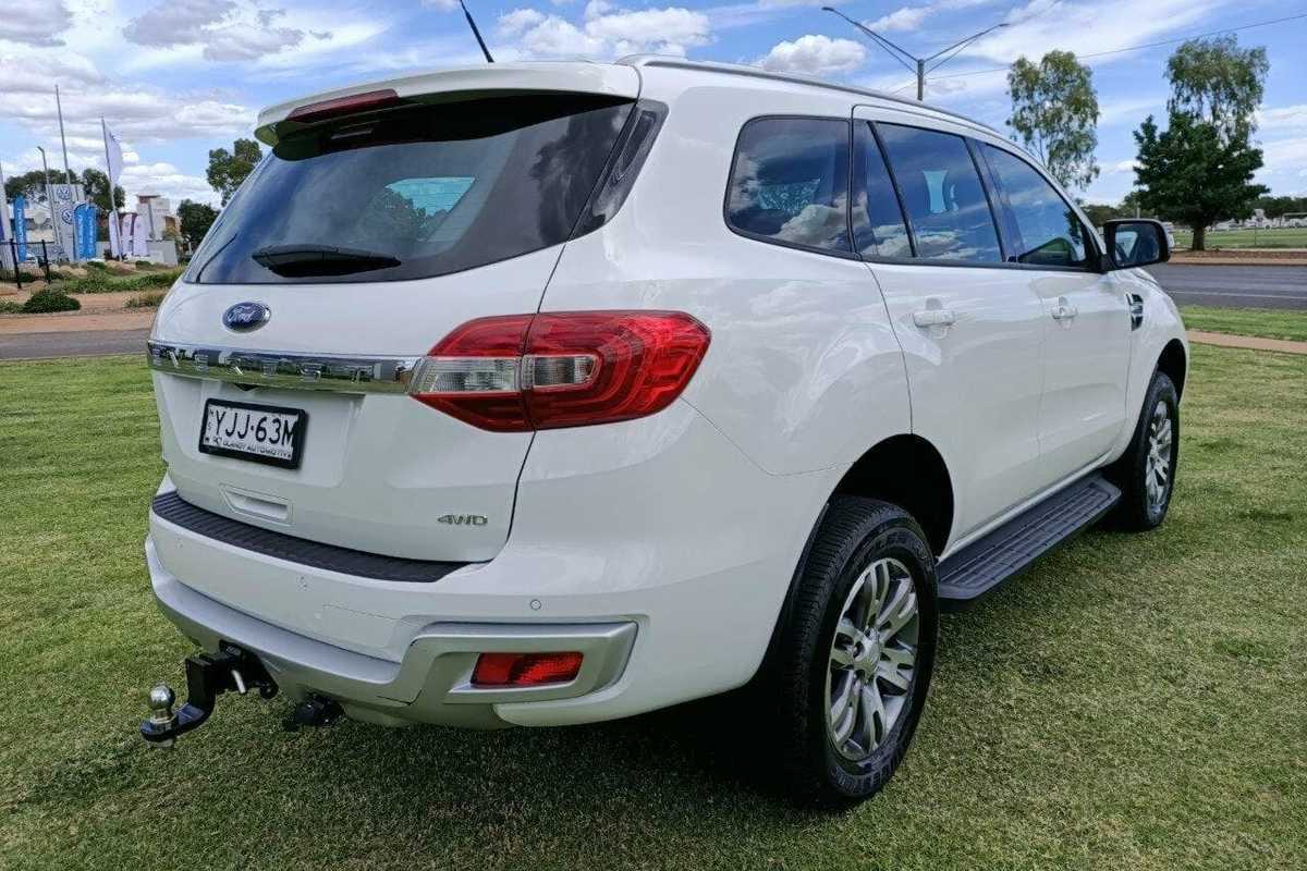 2016 Ford EVEREST Trend UA