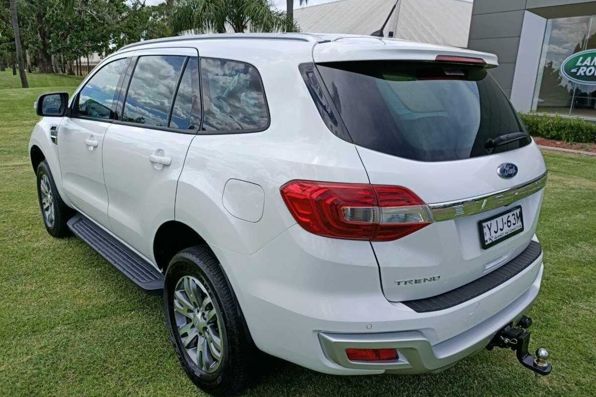 2016 Ford EVEREST Trend UA