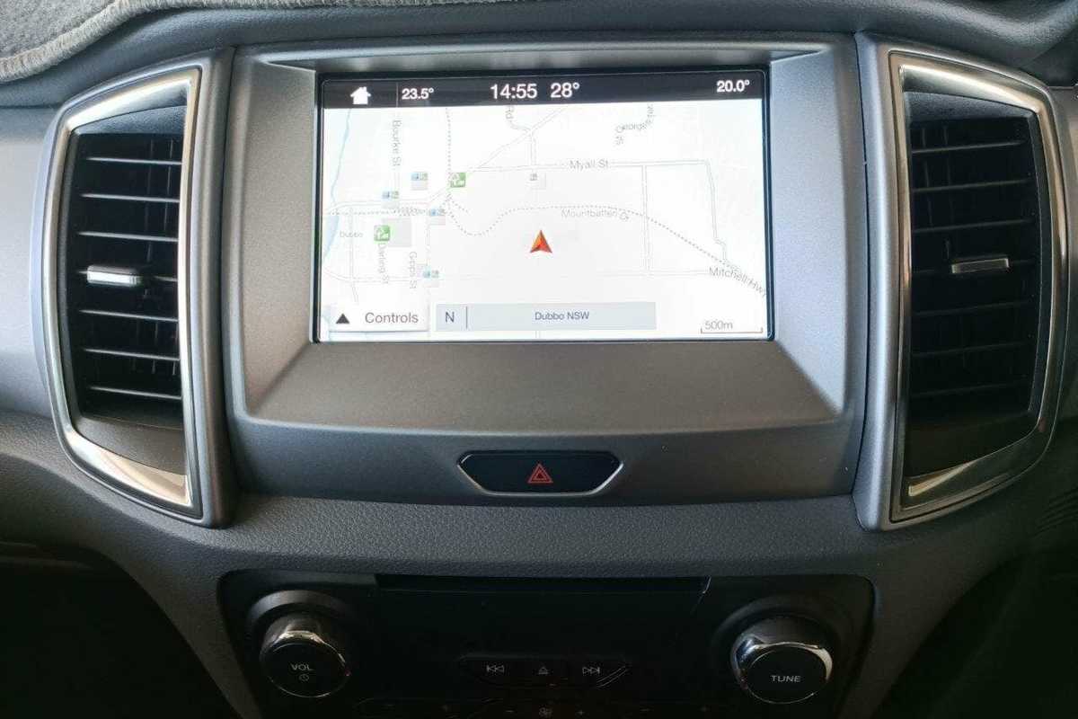 2016 Ford EVEREST Trend UA
