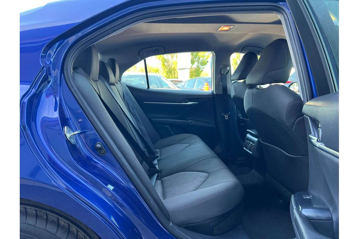 2020 Toyota Camry Ascent AXVH71R