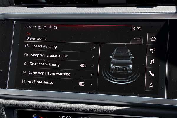 2024 Audi Q3 35 TFSI Dynamic Black F3