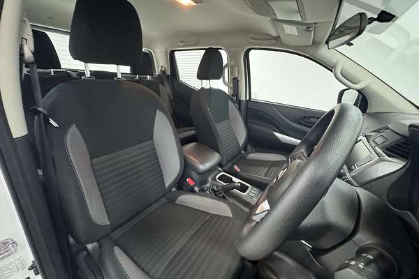 2023 Nissan Navara SL D23 4X4