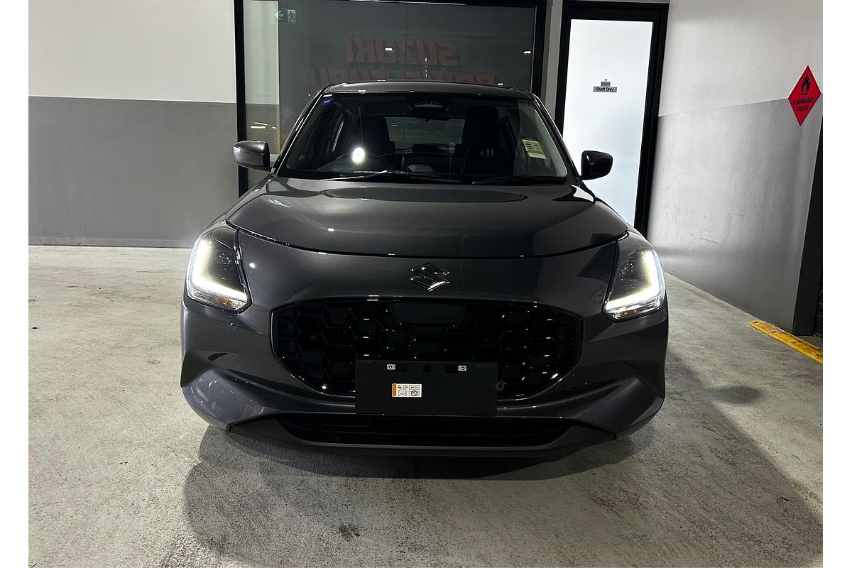 2024 Suzuki Swift Hybrid UZ