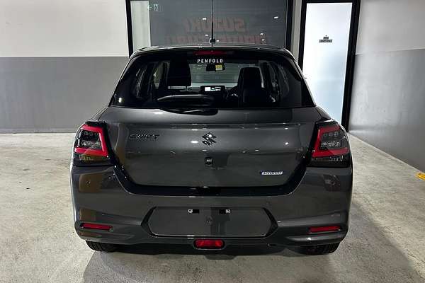 2024 Suzuki Swift Hybrid UZ