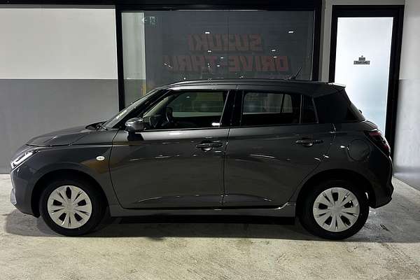 2024 Suzuki Swift Hybrid UZ