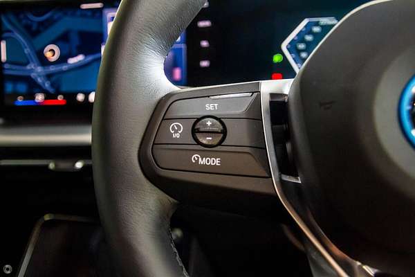 2024 BMW iX1 eDrive20 xLine U11