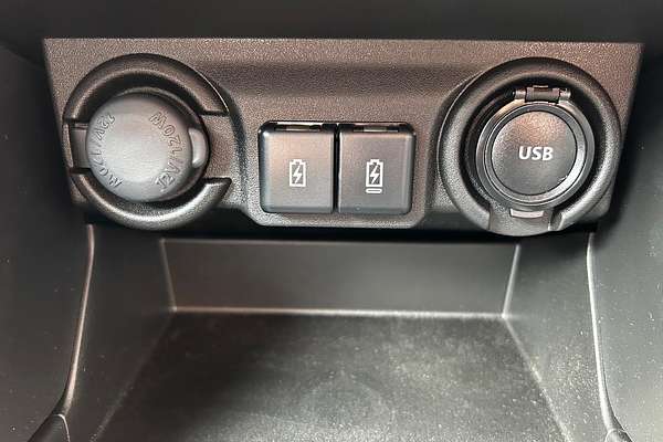 2024 Suzuki Swift Hybrid UZ