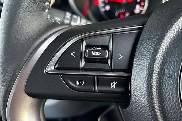 2024 Suzuki Swift Hybrid UZ