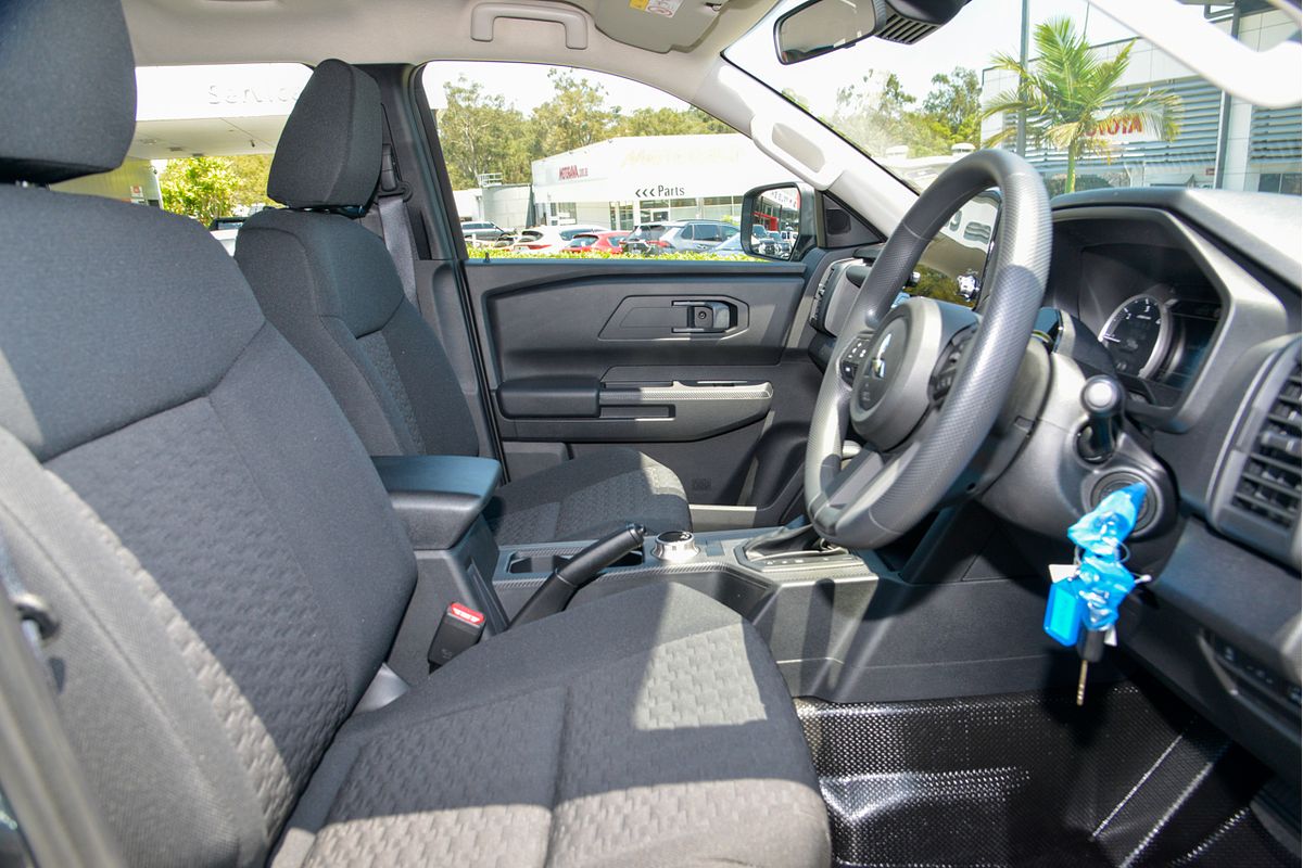 2024 Mitsubishi Triton GLX MV 4X4