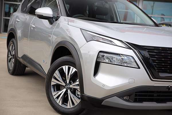 2023 Nissan X-TRAIL ST-L e-POWER T33