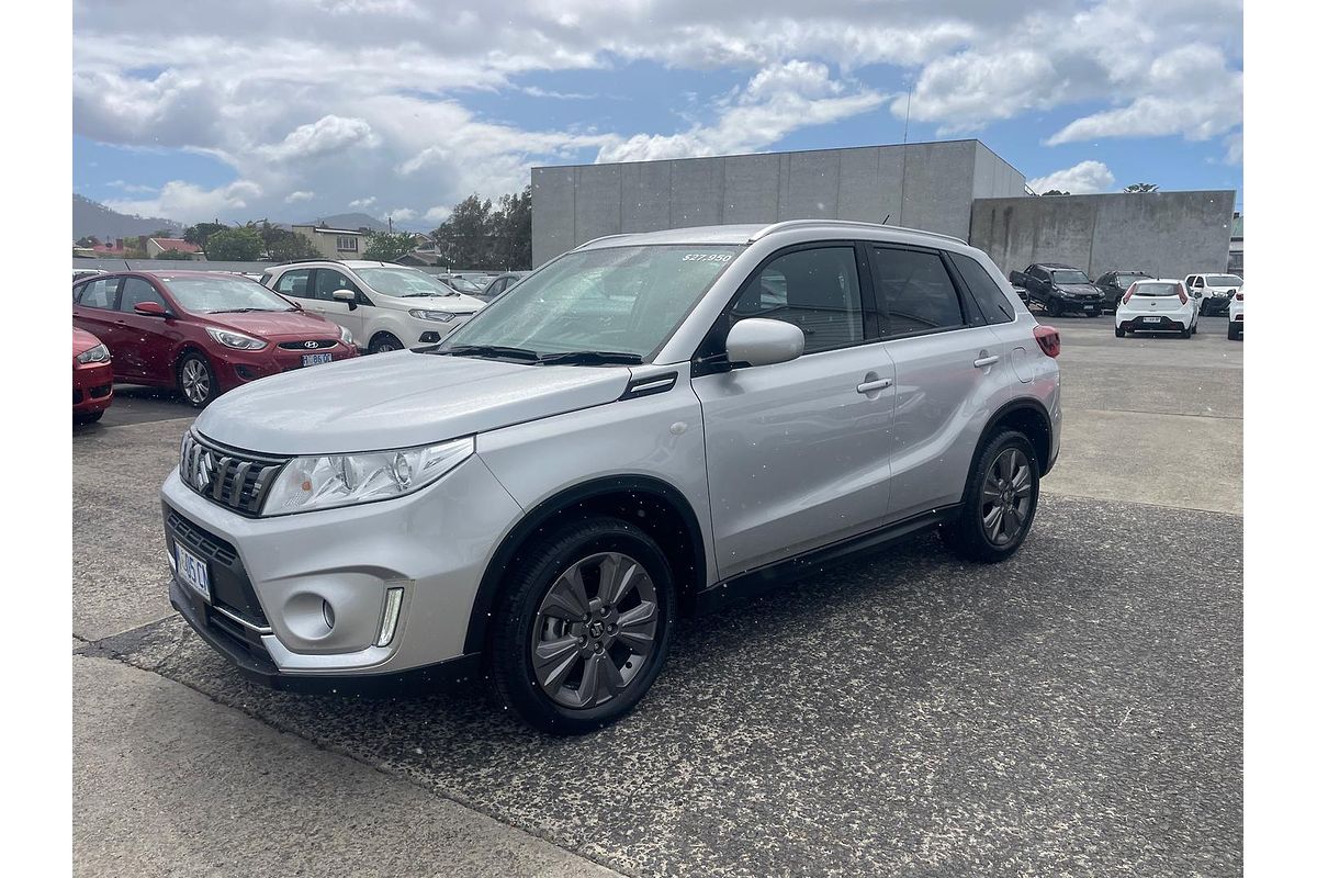 2022 Suzuki Vitara Shadow LY Series II