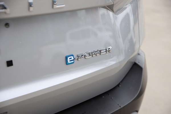 2023 Nissan X-TRAIL ST-L e-POWER T33