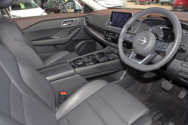 2023 Nissan X-TRAIL ST-L e-POWER T33