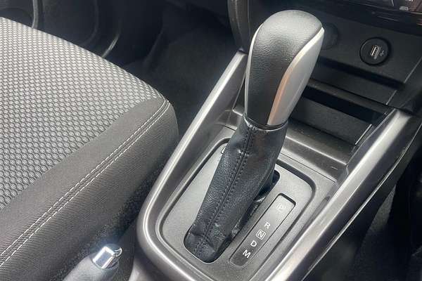 2022 Suzuki Vitara Shadow LY Series II