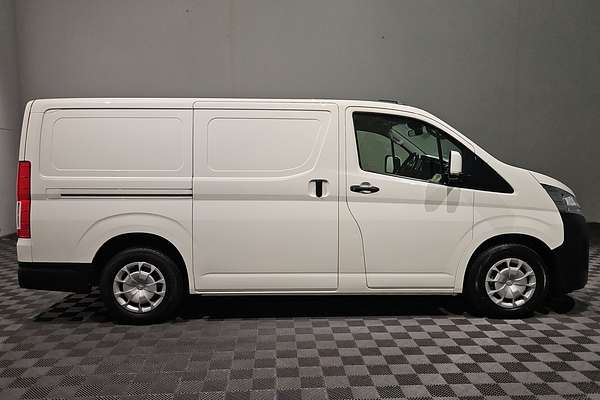 2020 Toyota Hiace GDH300R