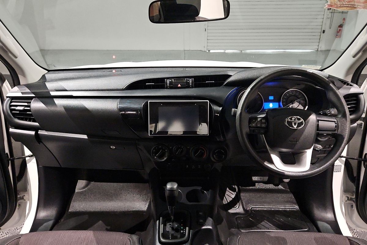 2018 Toyota Hilux SR GUN126R 4X4