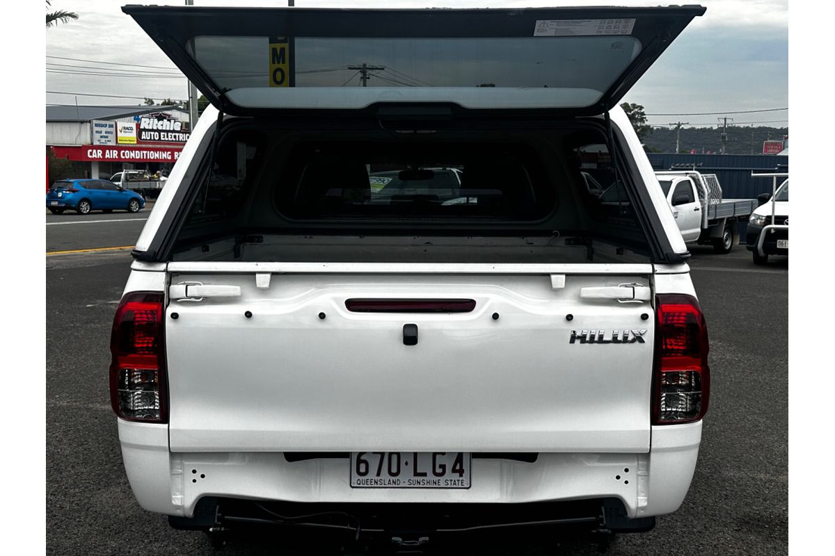 2016 Toyota Hilux Workmate TGN121R Rear Wheel Drive