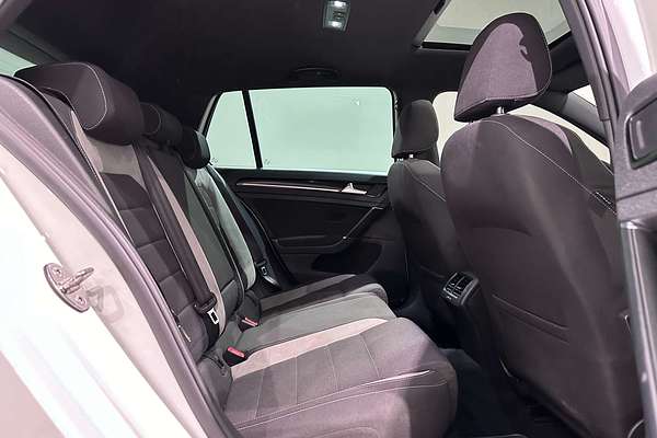 2014 Volkswagen Golf R 7