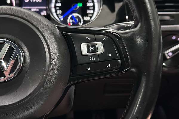 2014 Volkswagen Golf R 7