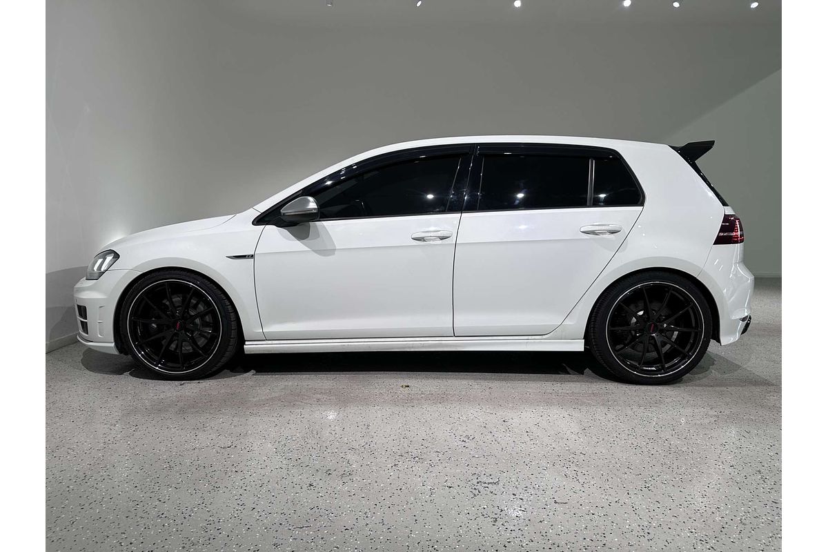 2016 Volkswagen Golf R 7