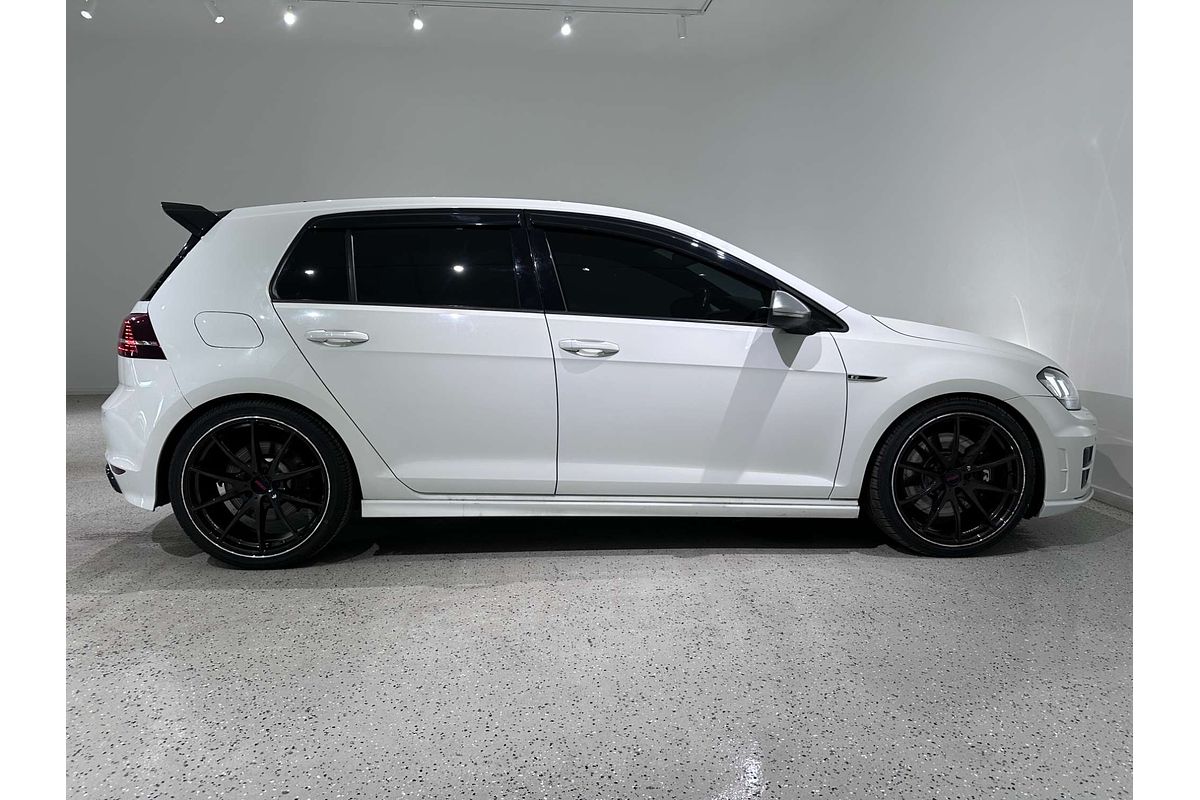 2016 Volkswagen Golf R 7
