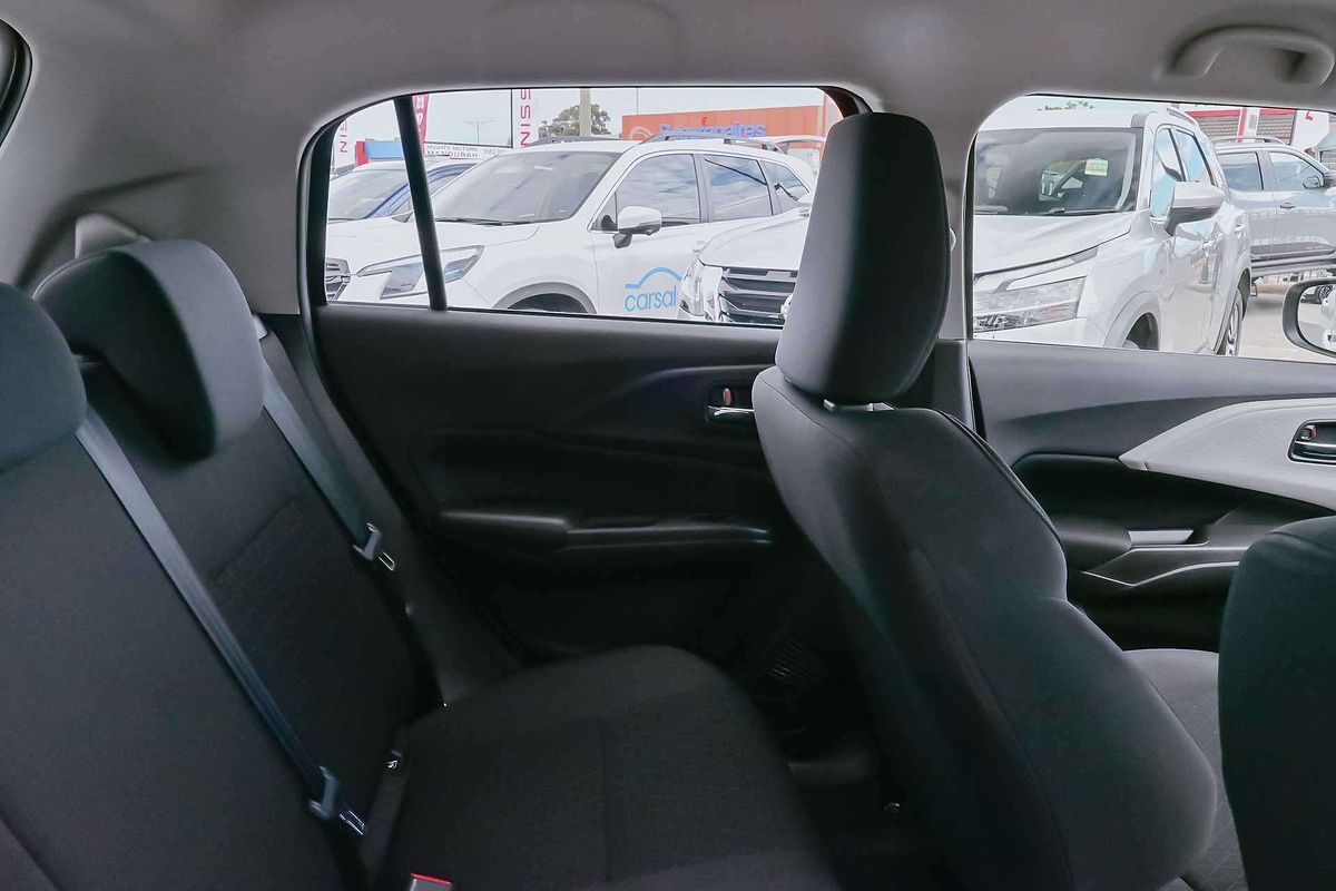 2024 Suzuki Swift Hybrid UZ