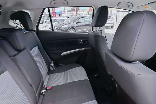 2024 Suzuki S-Cross JYB