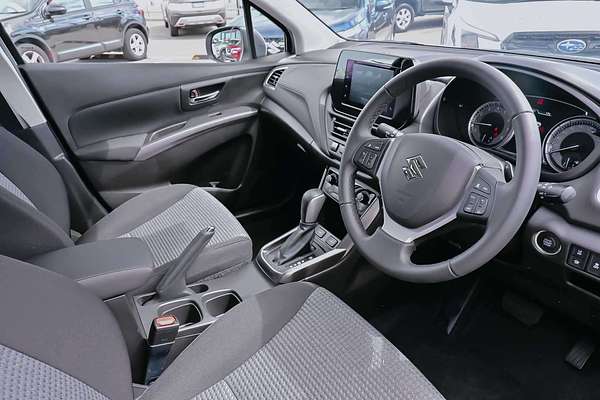 2024 Suzuki S-Cross JYB