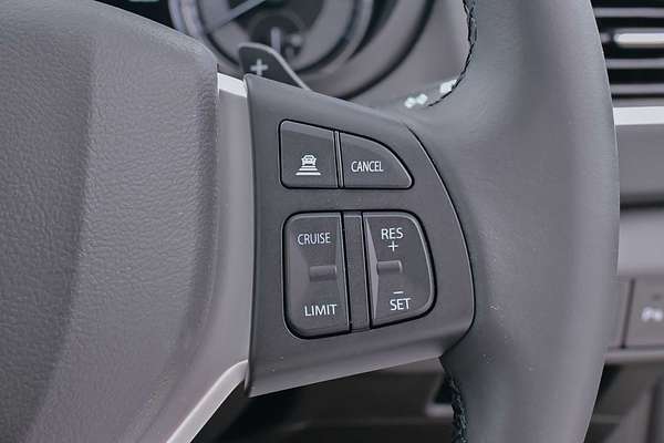 2024 Suzuki S-Cross JYB