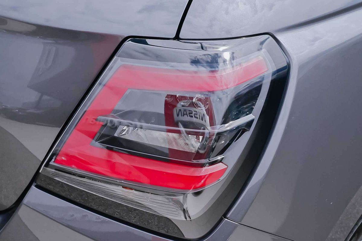 2024 Suzuki Swift Hybrid UZ