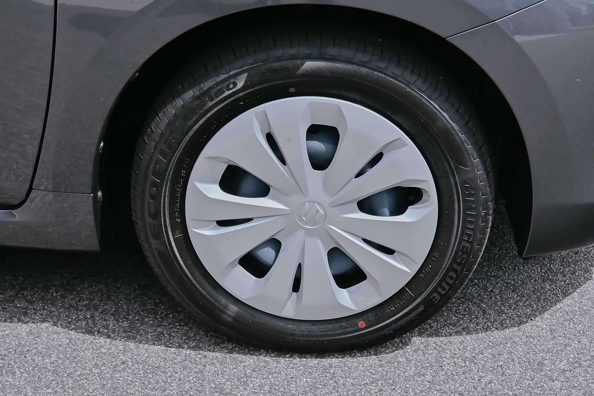 2024 Suzuki Swift Hybrid UZ
