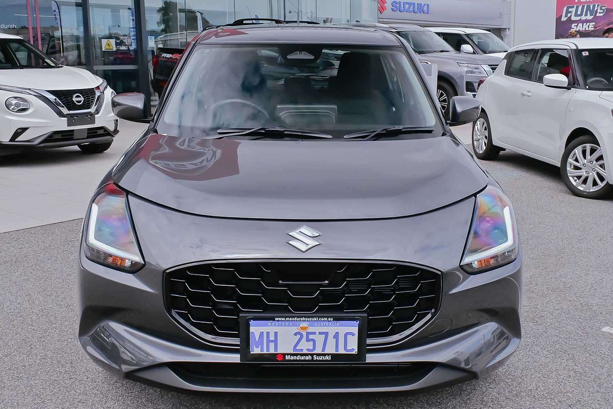 2024 Suzuki Swift Hybrid UZ