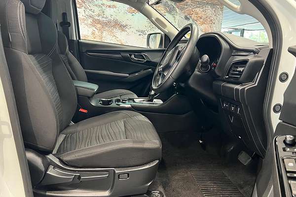 2024 Isuzu MU-X LS-U
