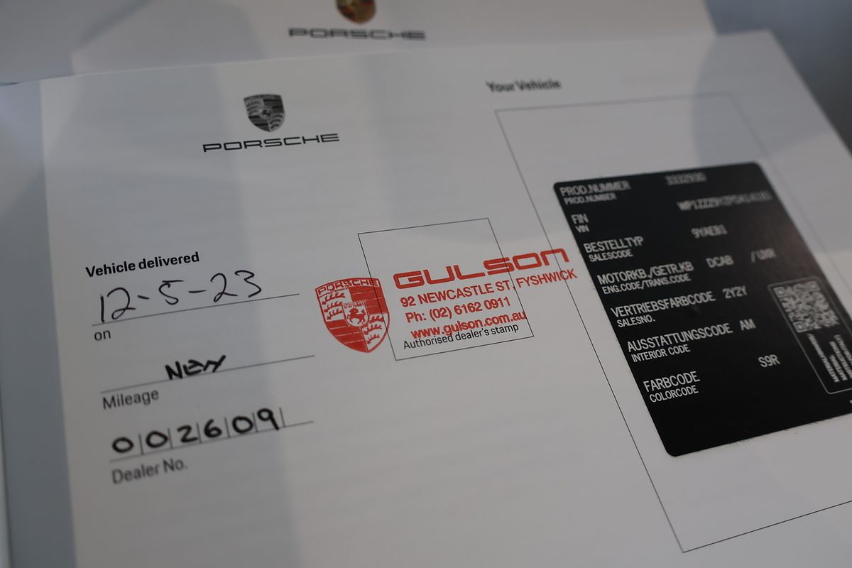 2022 Porsche Cayenne S Platinum Edition 9YA