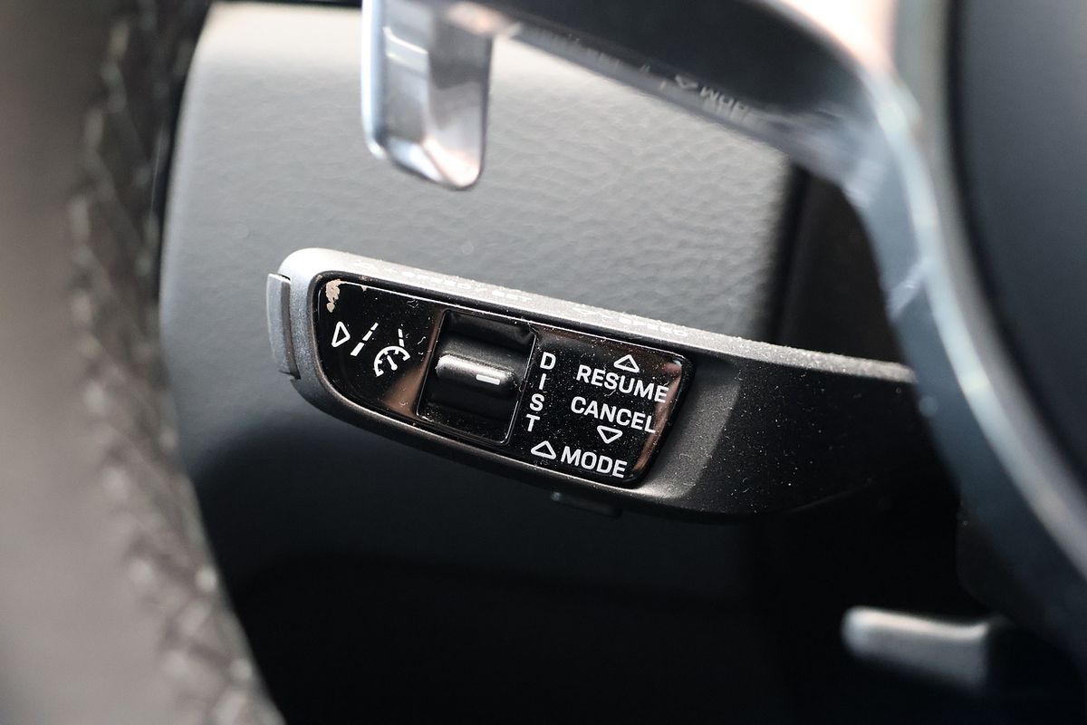 2022 Porsche Cayenne S Platinum Edition 9YA