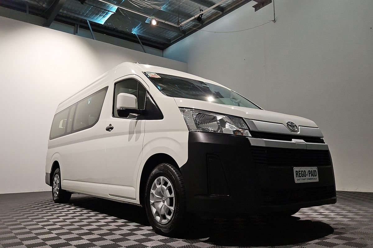 2021 Toyota Hiace Commuter GDH322R