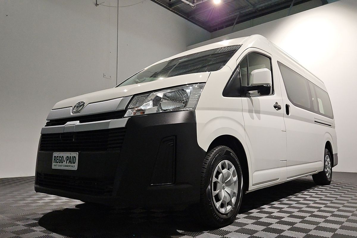 2021 Toyota Hiace Commuter GDH322R