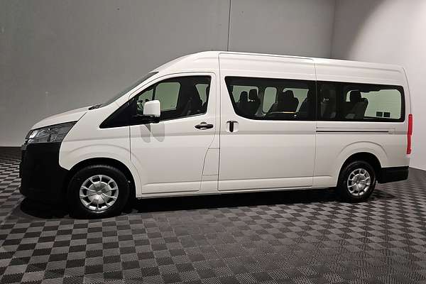 2021 Toyota Hiace Commuter GDH322R