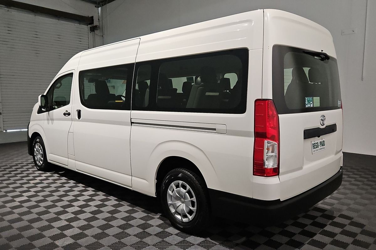 2021 Toyota Hiace Commuter GDH322R