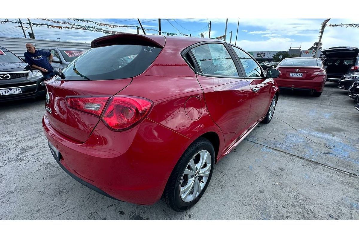 2013 Alfa Romeo Giulietta Progression Series 0