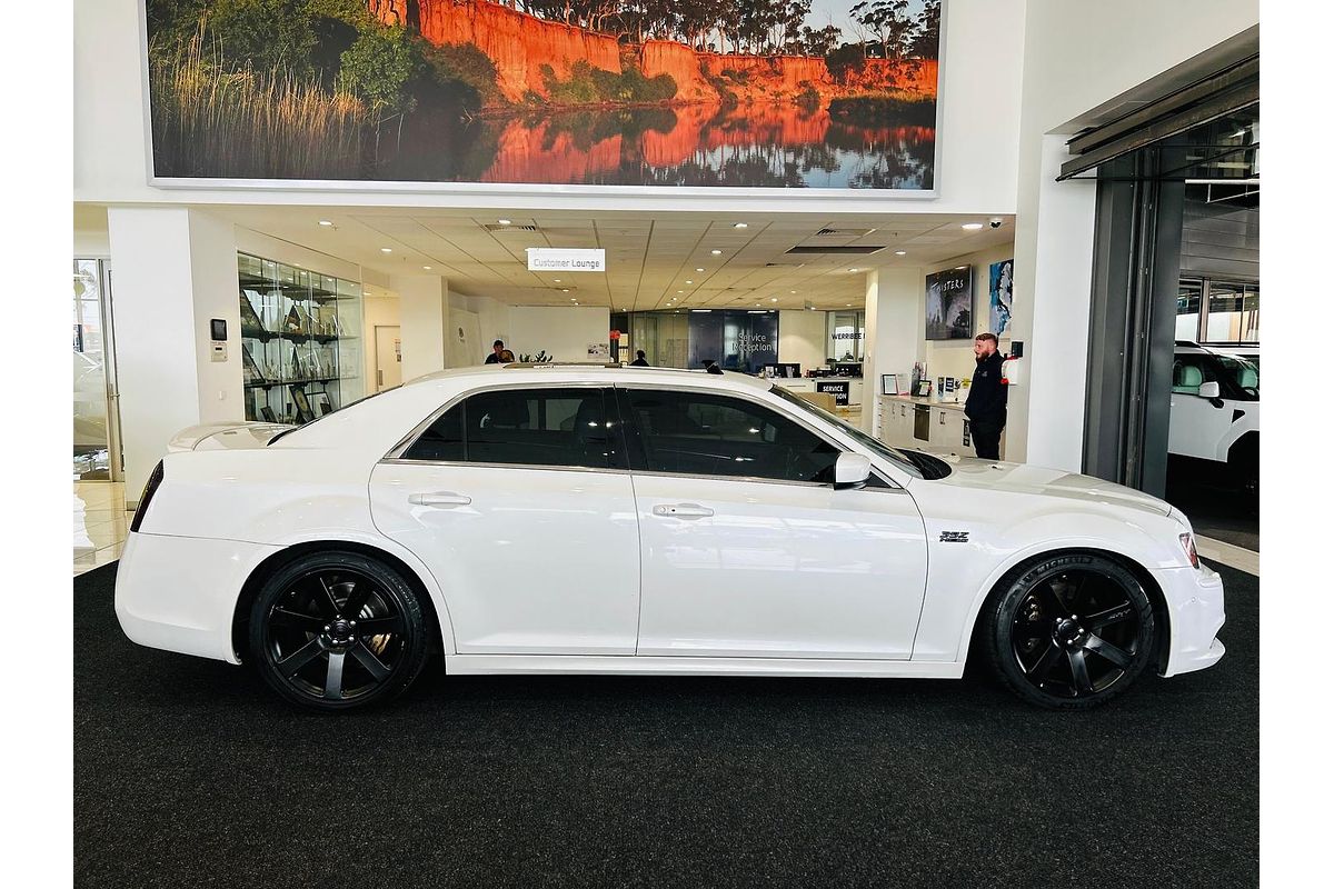 2013 Chrysler 300 SRT-8 LX