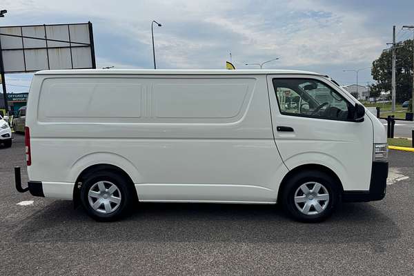 2016 Toyota Hiace KDH201R