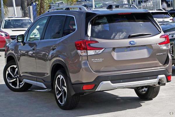 2024 Subaru Forester 2.5i-S S5