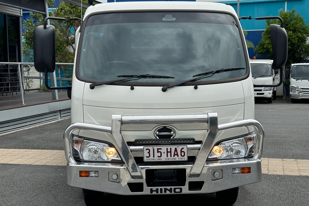 2023 Hino 300 Series 616 Alloy Tray 4x2 SWB