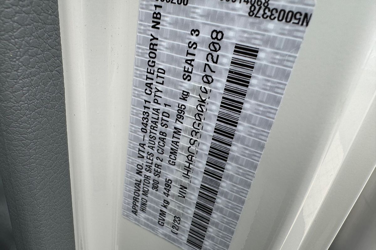 2023 Hino 300 Series 616 Alloy Tray 4x2 SWB