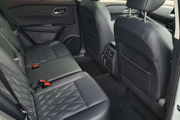 2024 Nissan X-TRAIL Ti-L e-POWER T33