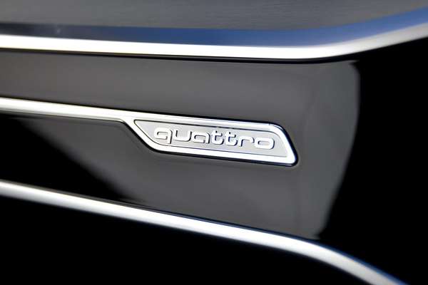 2024 Audi A6 55 TFSI S line C8