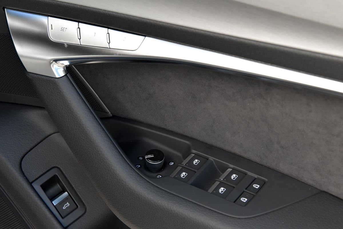 2024 Audi A6 55 TFSI S line C8